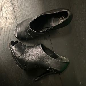 VERY GENTLY WORN DVF PEEP TOE BOOTIES